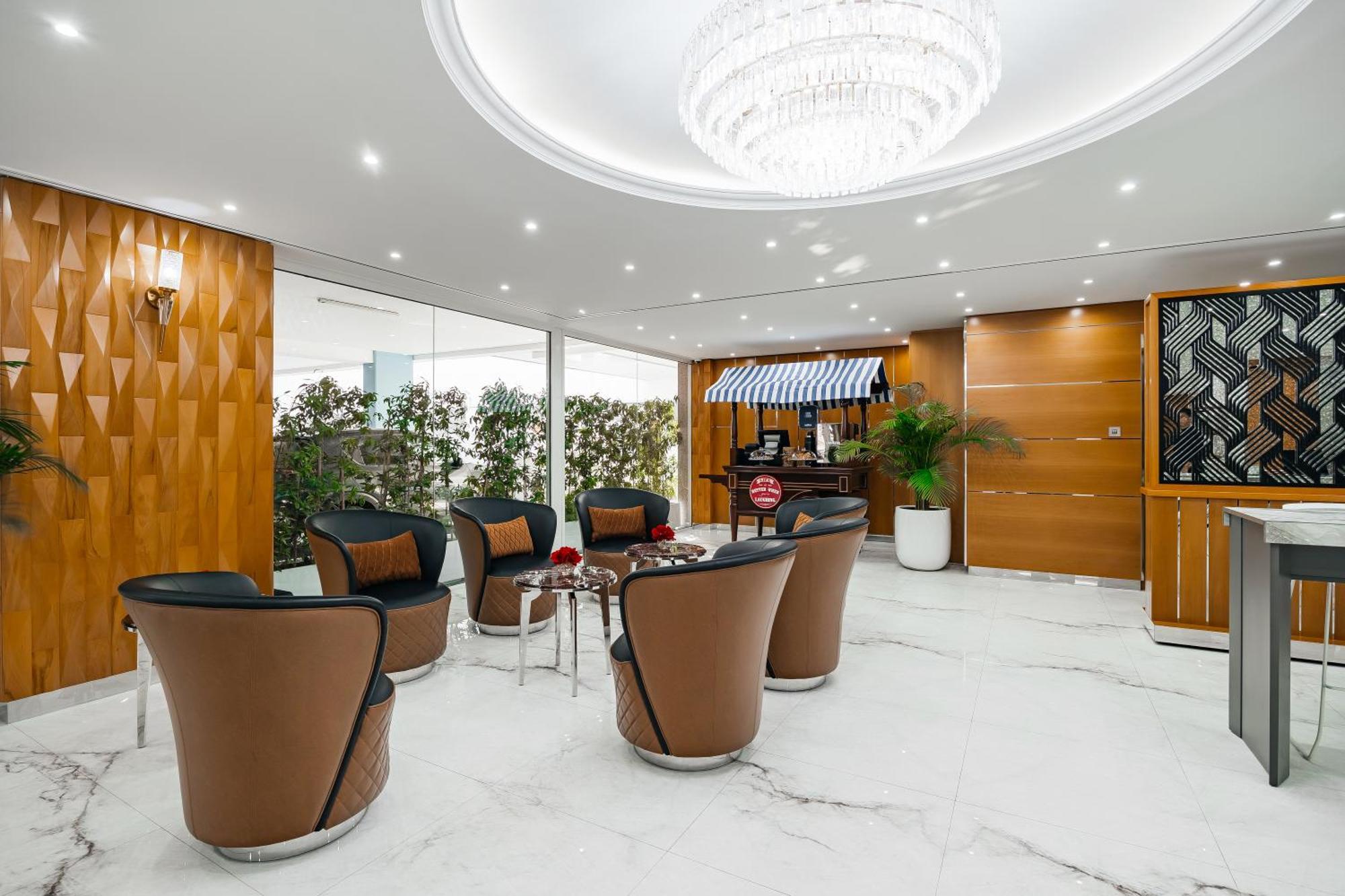 Golden Sands Hotel Apartments Dubai Exteriör bild